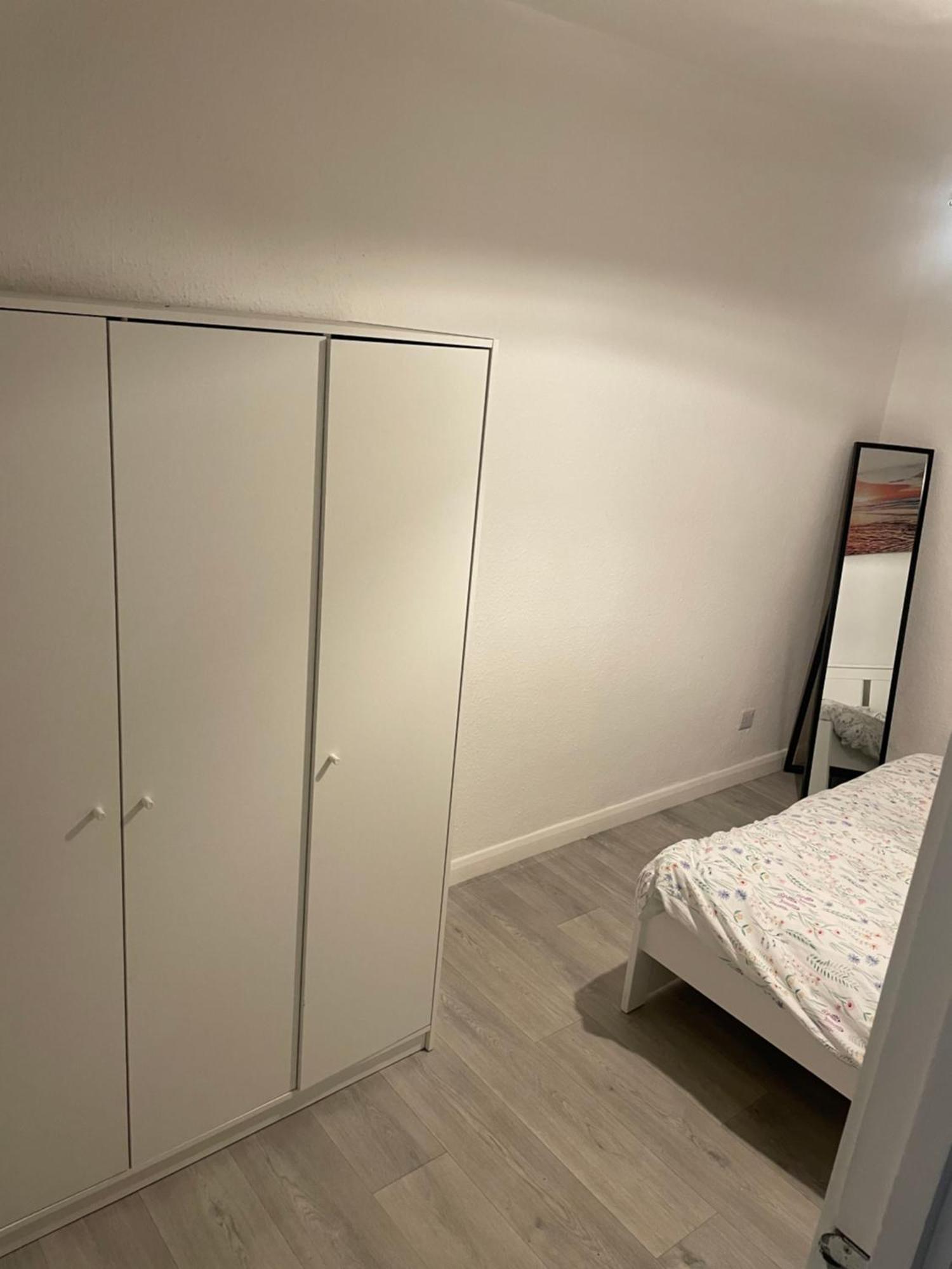 One Bedroom Flat Near Vauxhall Train Station London Bagian luar foto